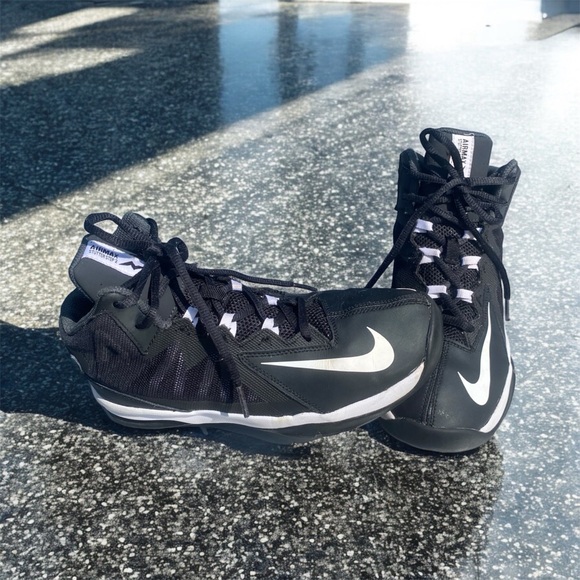 Nike Air Max Stutter Step 2 Youth Size 5 Basketball Shoes - Picture 2 of 8